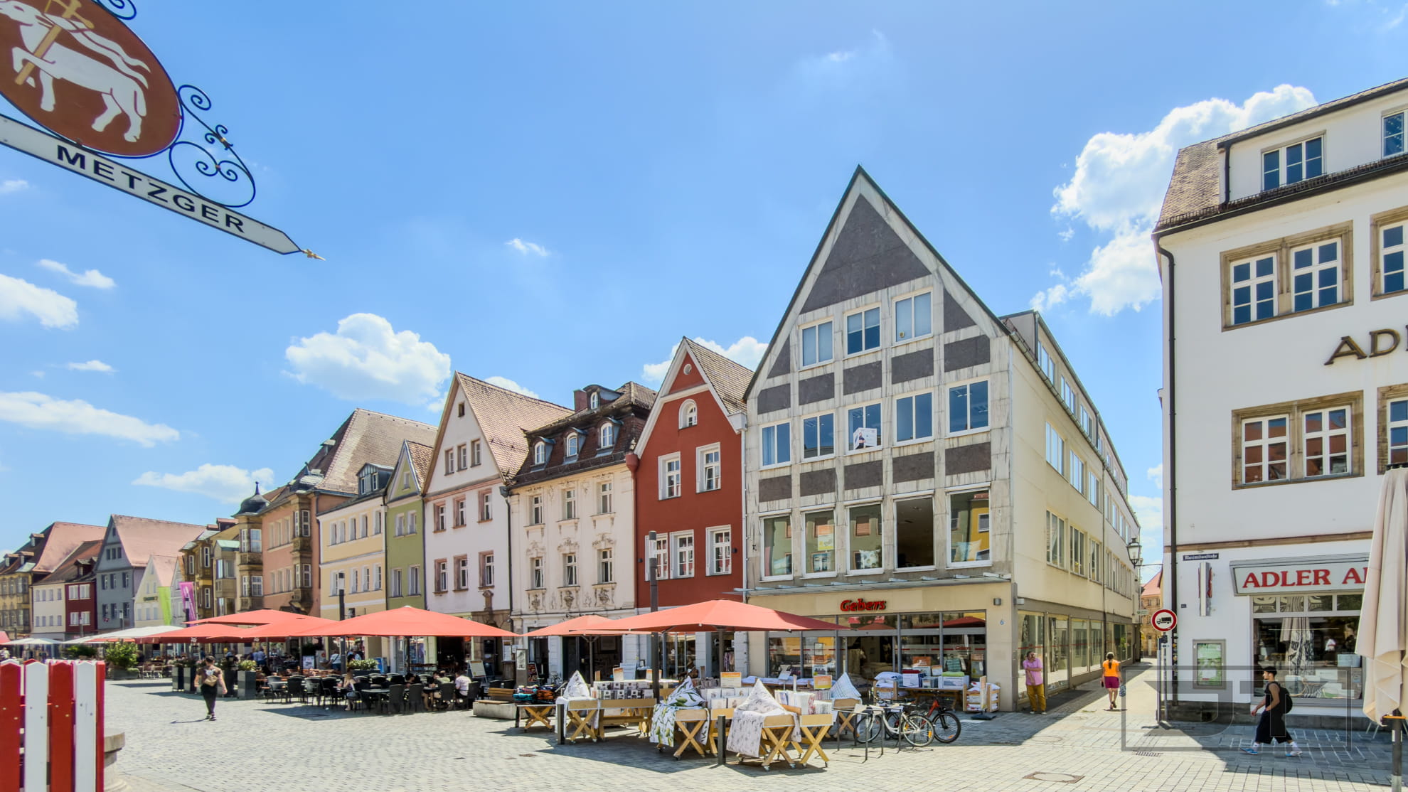 Großzügige Büro/Praxisräume mit ca. 320m² im 2. OG in Bestlage am Bayreuther Marktplatz! -Ansicht-JT Thamer Immobilien