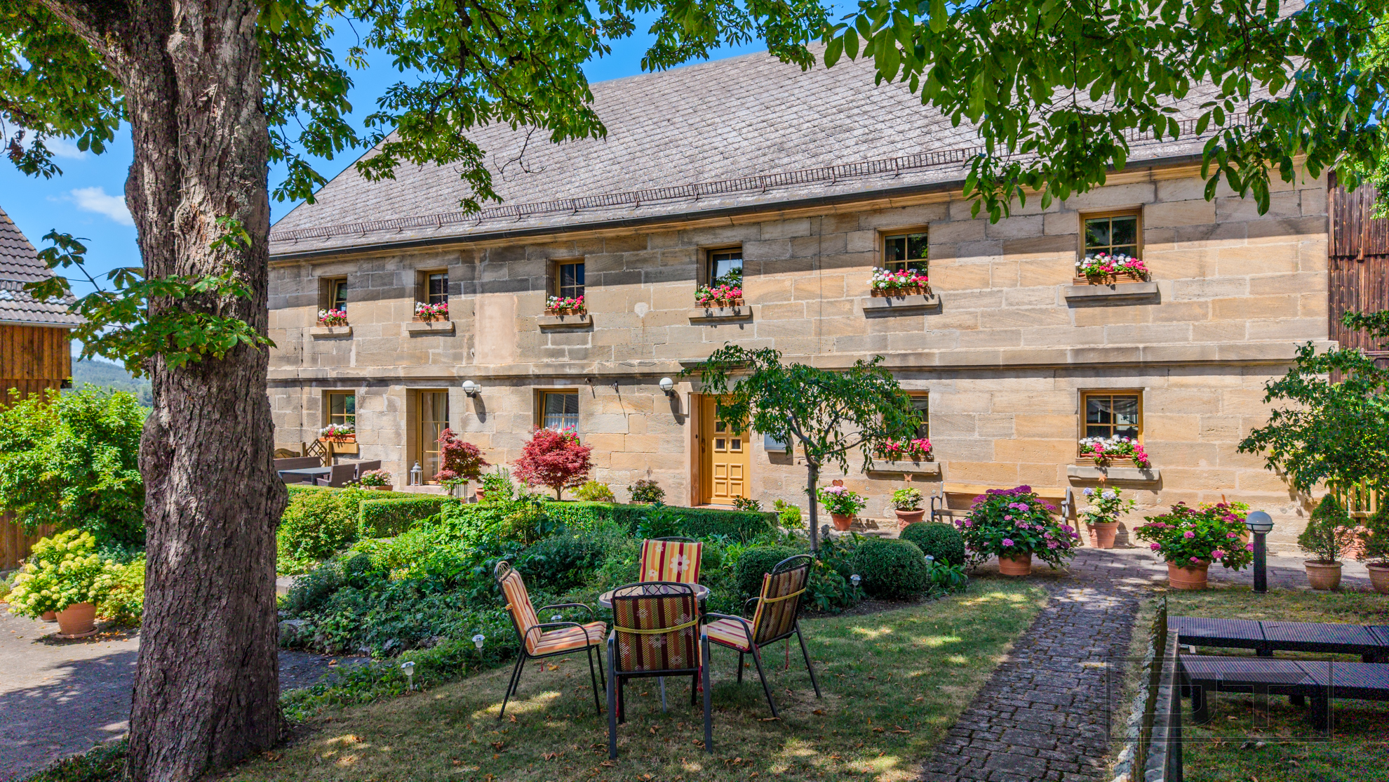 Exklusives Bauernhaus mit historischem Charme und hochwertiger Ausstattung in Creußen-Schwürz!