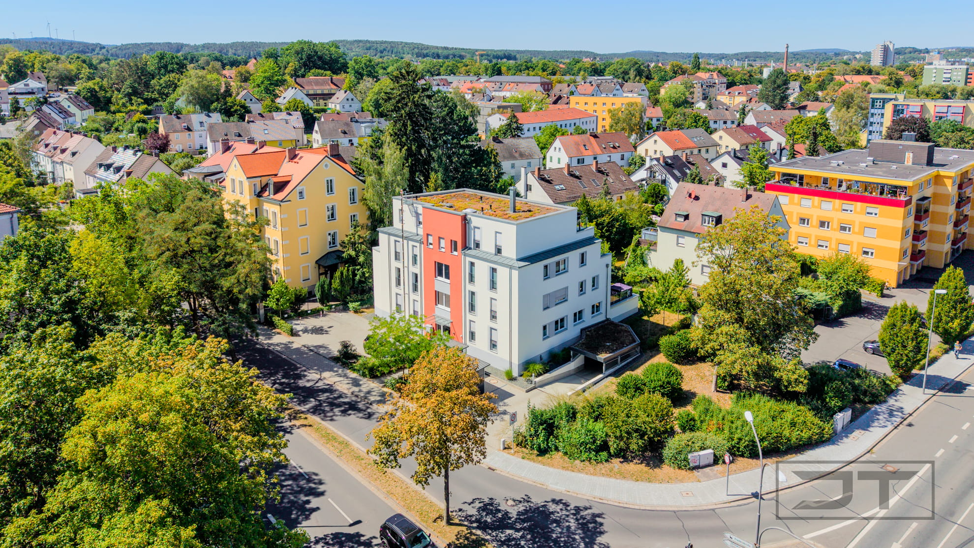 Ansicht seitlich weit