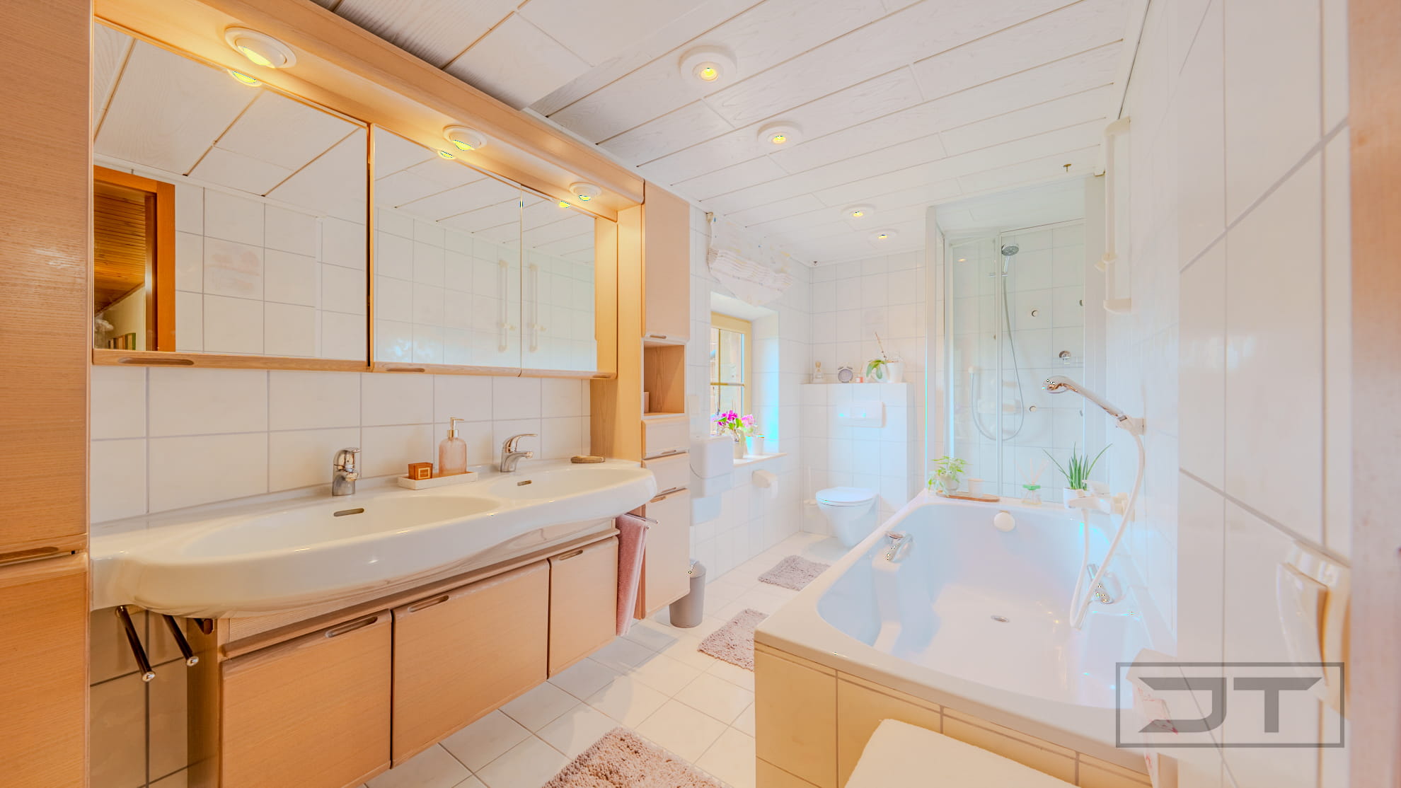 Badezimmer OG-181