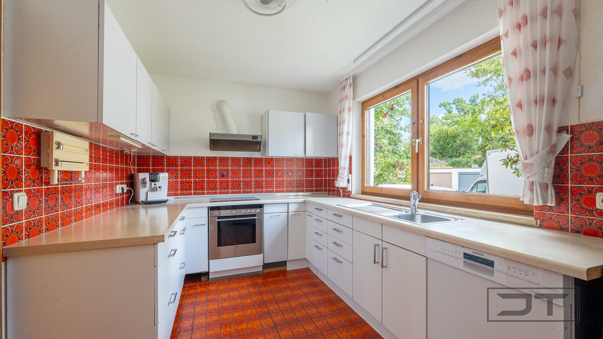 JT - Thamer Immobilien Küche (20 von 1)