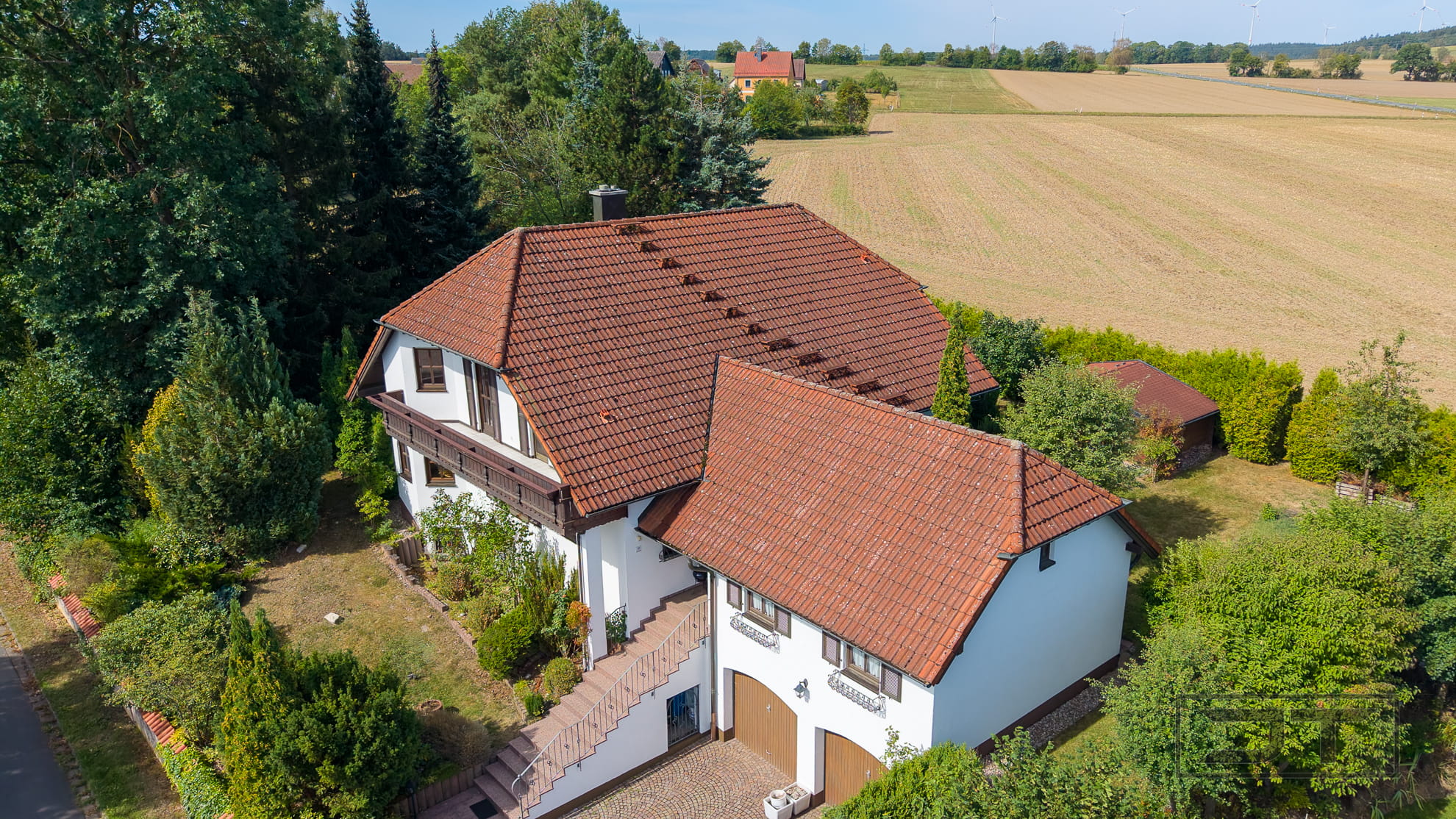 JT - Thamer Immobilien Bird view Ostseite diagonal (37 von 1)