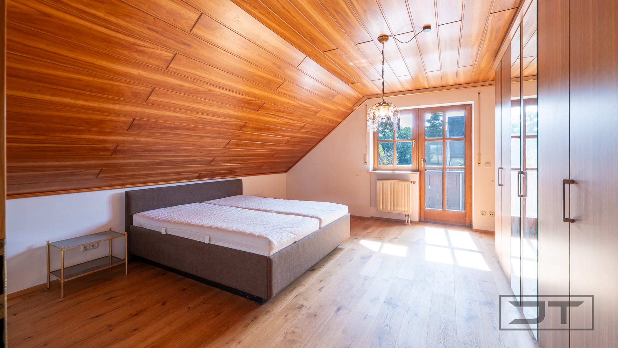 JT - Thamer Immobilien Schlafzimmer DG (51 von 1)