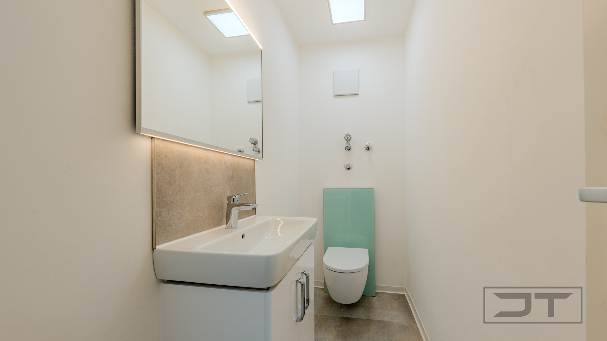 WC Herren neu