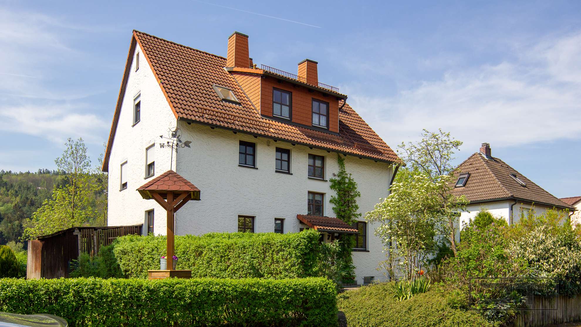 Mehrgenerationenhaus mit drei Wohnungen und viel Potenzial in ruhiger Lage in Untersteinach!